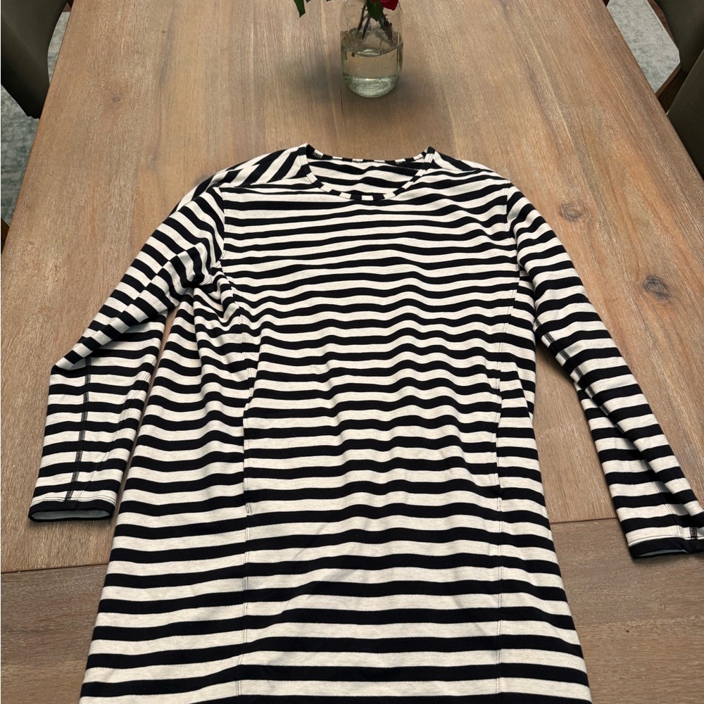 lululemon athletica Black and White Striped Long Sleeve Dress